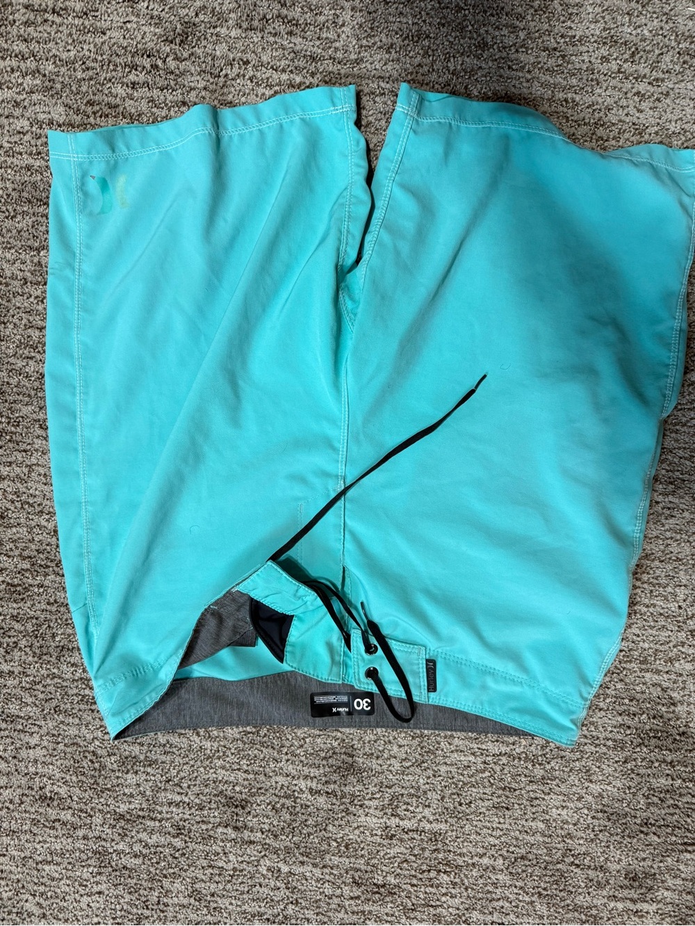 Hurley Phantom size 30 Men's Aqua Blue Board Shorts
